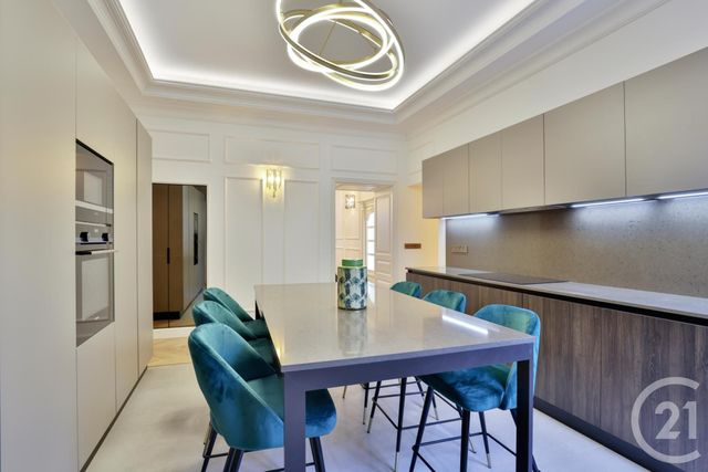 Appartement à vendre - 9 pièces - 231 m2 - Nice - 06 - PROVENCE-ALPES-COTE-D-AZUR