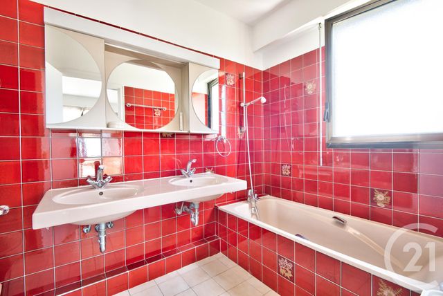 Appartement F3 bis à vendre - 3 pièces - 90 m2 - Villefranche Sur Mer - 06 - PROVENCE-ALPES-COTE-D-AZUR