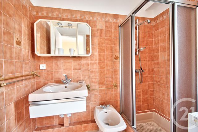 Appartement F3 bis à vendre - 3 pièces - 90 m2 - Villefranche Sur Mer - 06 - PROVENCE-ALPES-COTE-D-AZUR