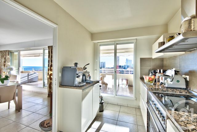 Appartement F3 à vendre - 3 pièces - 108,68 m2 - Beausoleil - 06 - PROVENCE-ALPES-COTE-D-AZUR