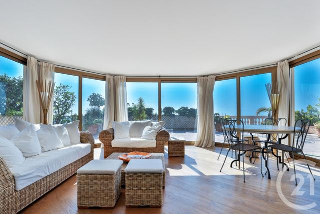 Appartement F7 à vendre - 7 pièces - 144 m2 - Cap D Ail - 06 - PROVENCE-ALPES-COTE-D-AZUR