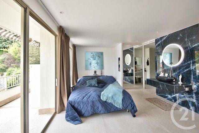 Appartement F5 à vendre - 5 pièces - 247,71 m2 - Menton - 06 - PROVENCE-ALPES-COTE-D-AZUR