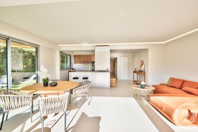 Appartement F3 à vendre - 3 pièces - 77,75 m2 - Villefranche Sur Mer - 06 - PROVENCE-ALPES-COTE-D-AZUR