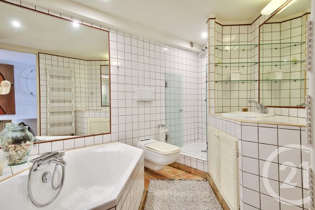 Appartement Atelier d'artiste &agrave; vendre - 3 pi&egrave;ces - 81,76 m2 - St Jean Cap Ferrat - 06 - PROVENCE-ALPES-COTE-D-AZUR