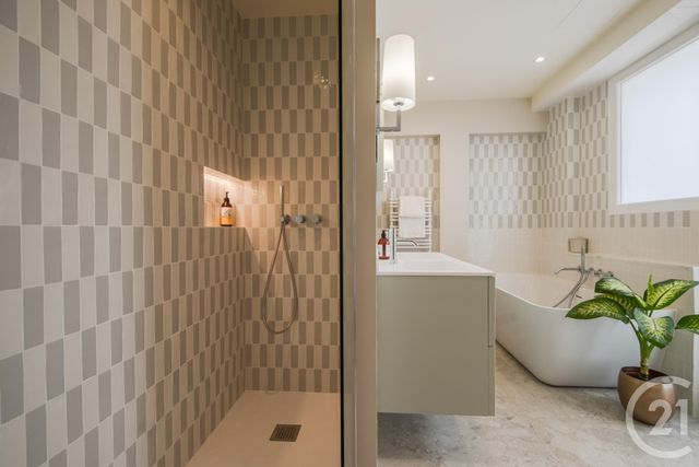 Appartement F3 &agrave; vendre - 3 pi&egrave;ces - 72 m2 - Beaulieu Sur Mer - 06 - PROVENCE-ALPES-COTE-D-AZUR