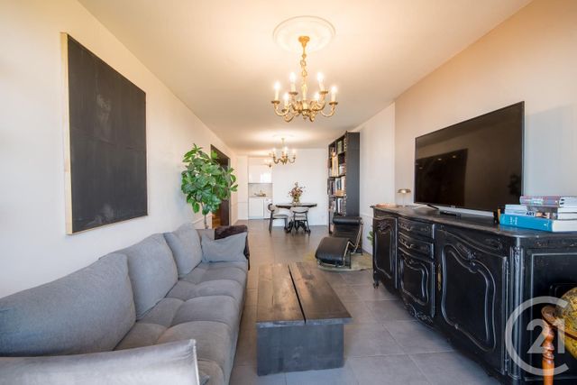 Appartement &agrave; vendre - 2 pi&egrave;ces - 62,43 m2 - La Turbie - 06 - PROVENCE-ALPES-COTE-D-AZUR