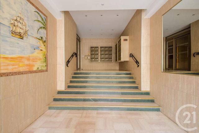 Appartement F4 &agrave; vendre - 4 pi&egrave;ces - 74 m2 - Nice - 06 - PROVENCE-ALPES-COTE-D-AZUR