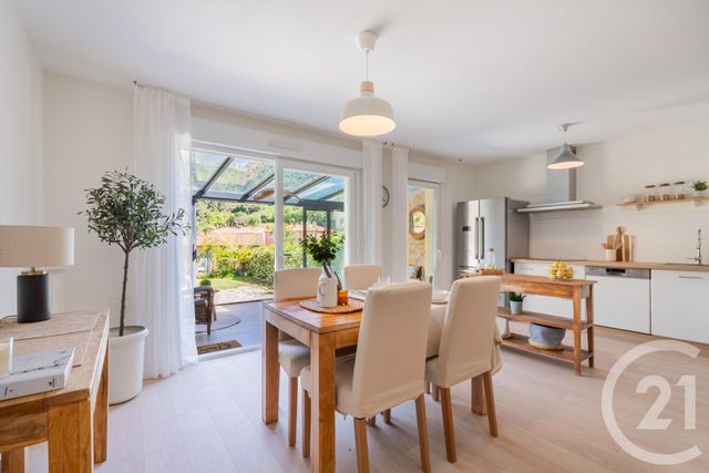 Appartement F4 à vendre EZE