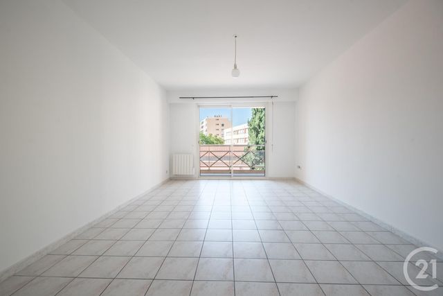 Appartement F2 &agrave; vendre - 2 pi&egrave;ces - 56,36 m2 - Nice - 06 - PROVENCE-ALPES-COTE-D-AZUR