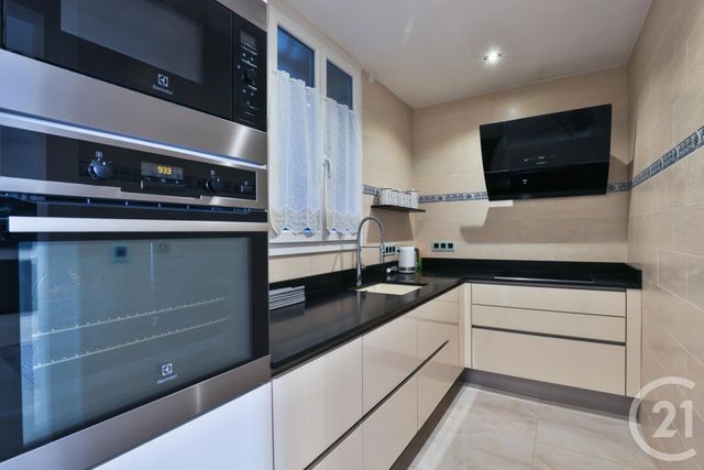 Appartement F2 &agrave; vendre - 2 pi&egrave;ces - 66,89 m2 - Nice - 06 - PROVENCE-ALPES-COTE-D-AZUR