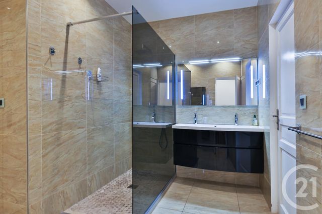 Appartement F2 &agrave; vendre - 2 pi&egrave;ces - 66,89 m2 - Nice - 06 - PROVENCE-ALPES-COTE-D-AZUR