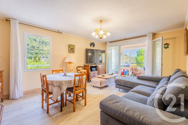Appartement F5 à vendre EZE