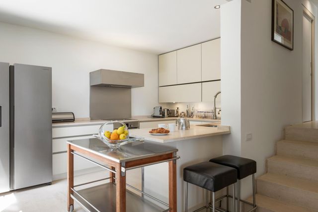 Maison à vendre - 6 pièces - 183 m2 - St Jean Cap Ferrat - 06 - PROVENCE-ALPES-COTE-D-AZUR