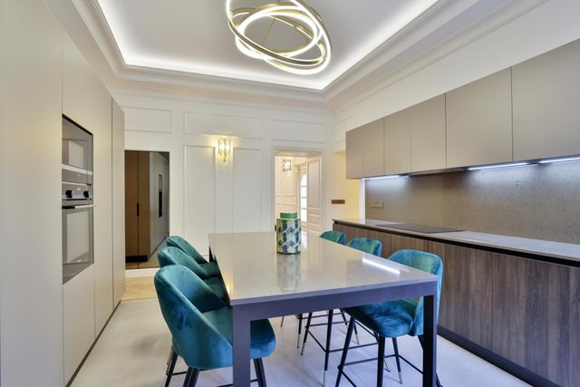 Appartement F5 à vendre - 5 pièces - 131,22 m2 - Nice - 06 - PROVENCE-ALPES-COTE-D-AZUR