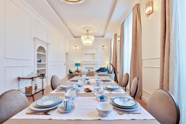 Appartement F4 à vendre - 4 pièces - 100 m2 - Nice - 06 - PROVENCE-ALPES-COTE-D-AZUR