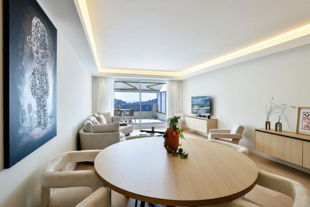 Appartement F3 à vendre - 3 pièces - 97 m2 - Villefranche Sur Mer - 06 - PROVENCE-ALPES-COTE-D-AZUR