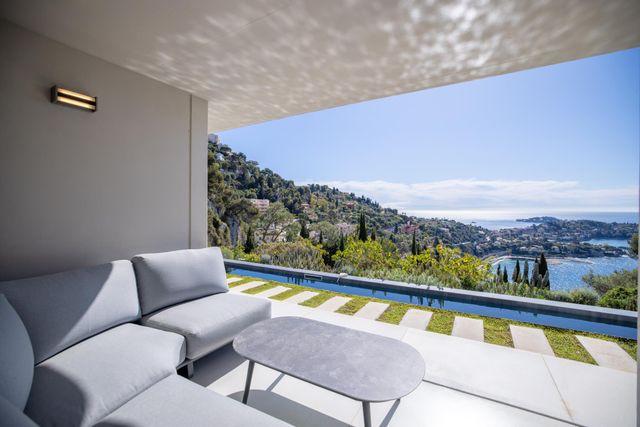 Maison &agrave; vendre - 8 pi&egrave;ces - 360 m2 - Villefranche Sur Mer - 06 - PROVENCE-ALPES-COTE-D-AZUR