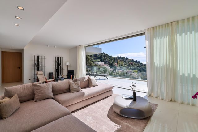 Maison &agrave; vendre - 8 pi&egrave;ces - 360 m2 - Villefranche Sur Mer - 06 - PROVENCE-ALPES-COTE-D-AZUR