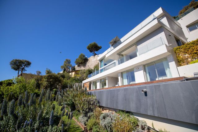 Maison &agrave; vendre - 8 pi&egrave;ces - 360 m2 - Villefranche Sur Mer - 06 - PROVENCE-ALPES-COTE-D-AZUR