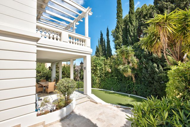 Maison à vendre - 8 pièces - 295 m2 - Beaulieu Sur Mer - 06 - PROVENCE-ALPES-COTE-D-AZUR