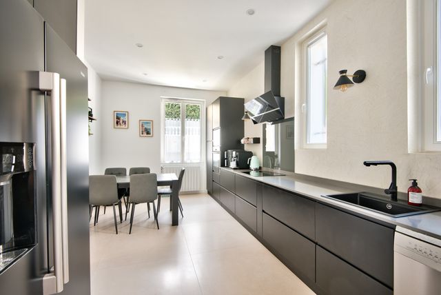 Maison à vendre - 8 pièces - 295 m2 - Beaulieu Sur Mer - 06 - PROVENCE-ALPES-COTE-D-AZUR