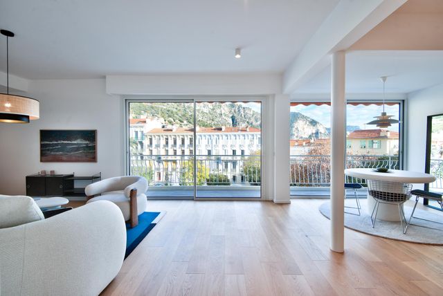 Appartement F3 &agrave; vendre - 3 pi&egrave;ces - 88 m2 - Beaulieu Sur Mer - 06 - PROVENCE-ALPES-COTE-D-AZUR