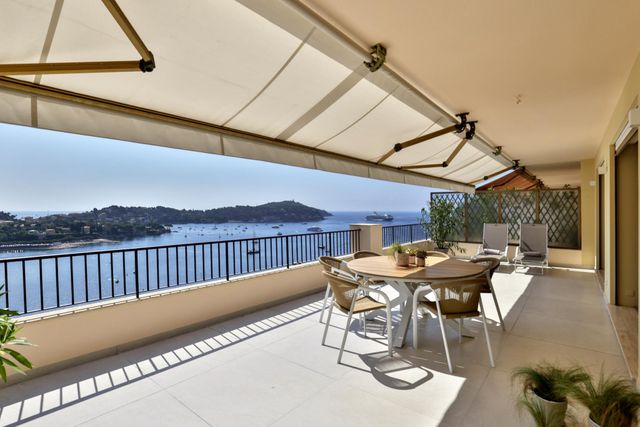 Appartement F3 &agrave; vendre - 3 pi&egrave;ces - 73 m2 - Villefranche Sur Mer - 06 - PROVENCE-ALPES-COTE-D-AZUR