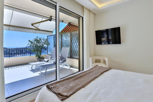 Appartement F3 &agrave; vendre - 3 pi&egrave;ces - 73 m2 - Villefranche Sur Mer - 06 - PROVENCE-ALPES-COTE-D-AZUR