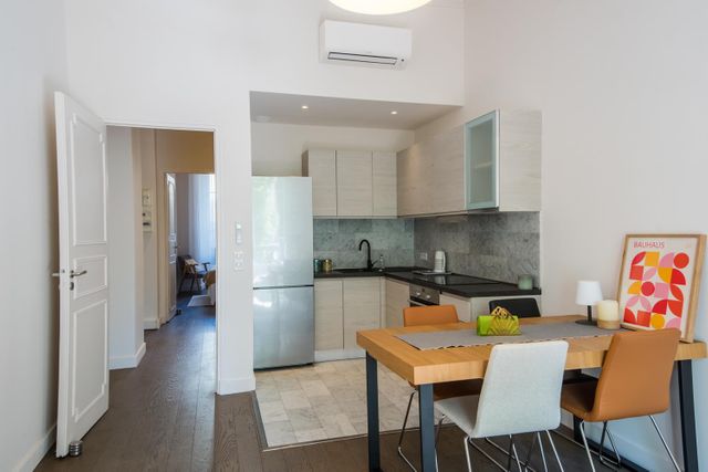Appartement F2 &agrave; vendre - 2 pi&egrave;ces - 38,97 m2 - Nice - 06 - PROVENCE-ALPES-COTE-D-AZUR