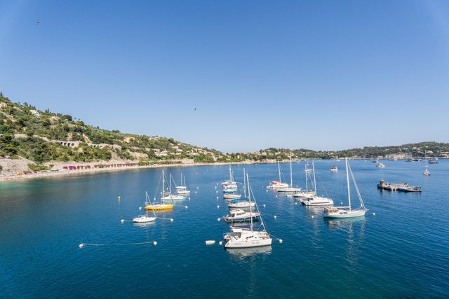 Appartement F3 &agrave; vendre - 3 pi&egrave;ces - 108 m2 - Villefranche Sur Mer - 06 - PROVENCE-ALPES-COTE-D-AZUR