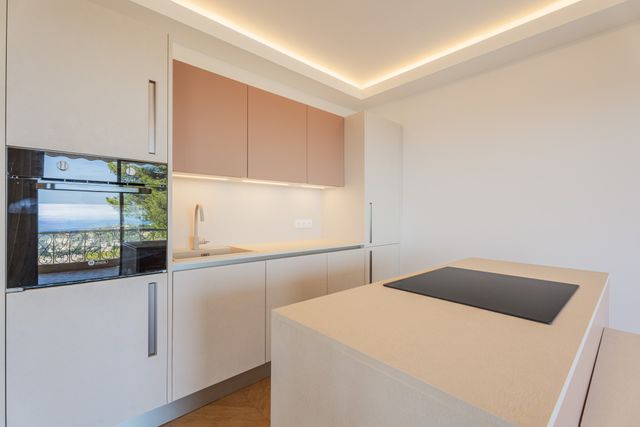 Appartement F3 &agrave; vendre - 3 pi&egrave;ces - 79,69 m2 - Villefranche Sur Mer - 06 - PROVENCE-ALPES-COTE-D-AZUR