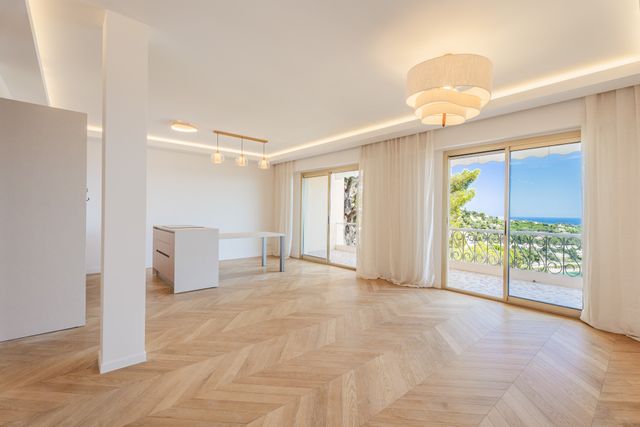 Appartement F3 &agrave; vendre - 3 pi&egrave;ces - 79,69 m2 - Villefranche Sur Mer - 06 - PROVENCE-ALPES-COTE-D-AZUR