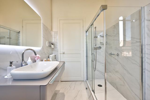 Maison &agrave; vendre - 8 pi&egrave;ces - 300 m2 - Beaulieu Sur Mer - 06 - PROVENCE-ALPES-COTE-D-AZUR