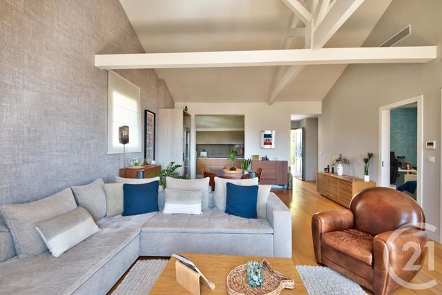 Afficher la photo en grand Appartement F3 à vendre - 3 pièces - 88,66 m2 - Villefranche Sur Mer - 06 - PROVENCE-ALPES-COTE-D-AZUR