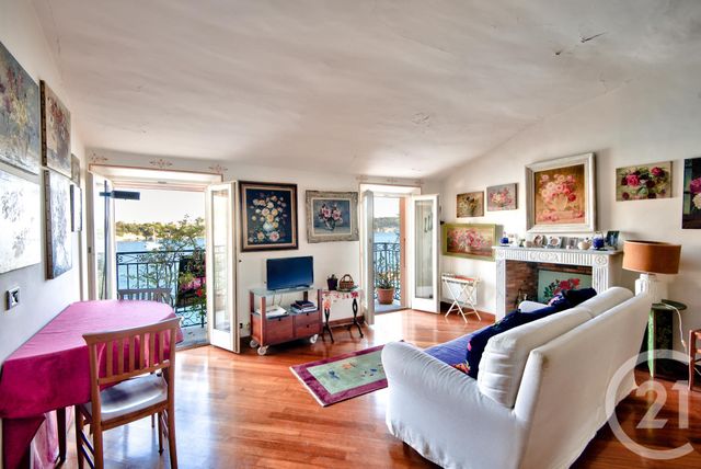 Appartement F2 à vendre - 2 pièces - 40 m2 - Villefranche Sur Mer - 06 - PROVENCE-ALPES-COTE-D-AZUR