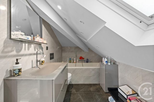 Appartement F3 à vendre - 3 pièces - 61,10 m2 - Beaulieu Sur Mer - 06 - PROVENCE-ALPES-COTE-D-AZUR