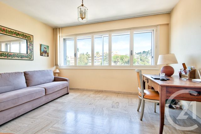 Appartement F3 à vendre - 3 pièces - 103 m2 - Cannes - 06 - PROVENCE-ALPES-COTE-D-AZUR