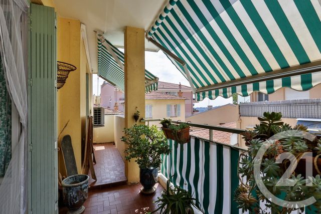 Appartement F3 à vendre - 3 pièces - 65,38 m2 - Villefranche Sur Mer - 06 - PROVENCE-ALPES-COTE-D-AZUR