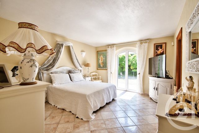 Maison à vendre - 7 pièces - 275 m2 - Cagnes Sur Mer - 06 - PROVENCE-ALPES-COTE-D-AZUR