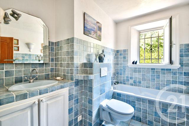 Maison à vendre - 7 pièces - 275 m2 - Cagnes Sur Mer - 06 - PROVENCE-ALPES-COTE-D-AZUR