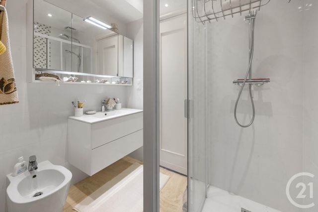 Appartement F2 à vendre - 2 pièces - 67,74 m2 - Eze - 06 - PROVENCE-ALPES-COTE-D-AZUR