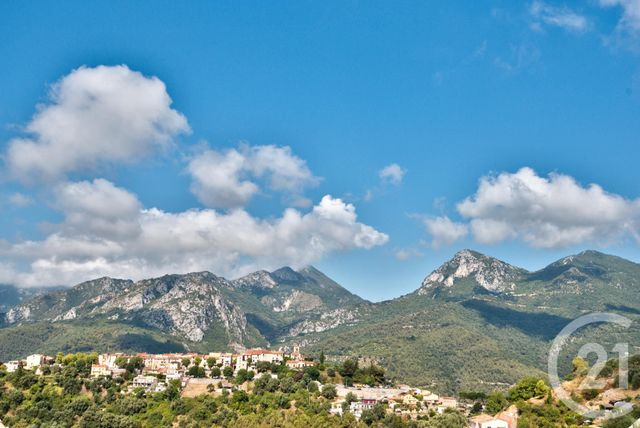 Afficher la photo en grand Maison à vendre - 4 pièces - 175 m2 - Castellar - 06 - PROVENCE-ALPES-COTE-D-AZUR