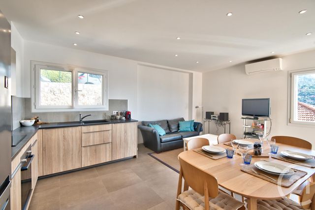 Appartement F3 à vendre - 3 pièces - 56 m2 - Villefranche Sur Mer - 06 - PROVENCE-ALPES-COTE-D-AZUR