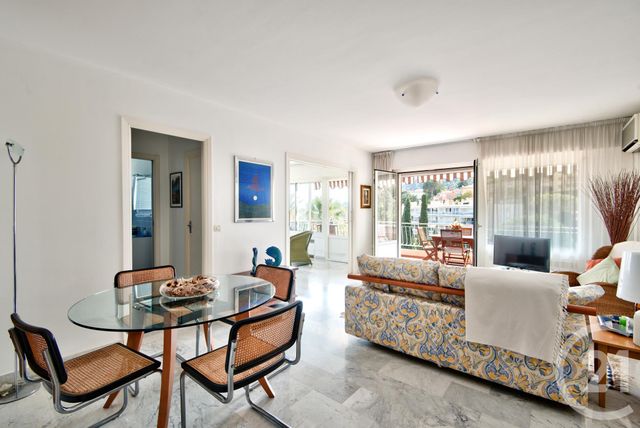 Afficher la photo en grand Appartement F3 à vendre - 3 pièces - 75 m2 - Villefranche Sur Mer - 06 - PROVENCE-ALPES-COTE-D-AZUR