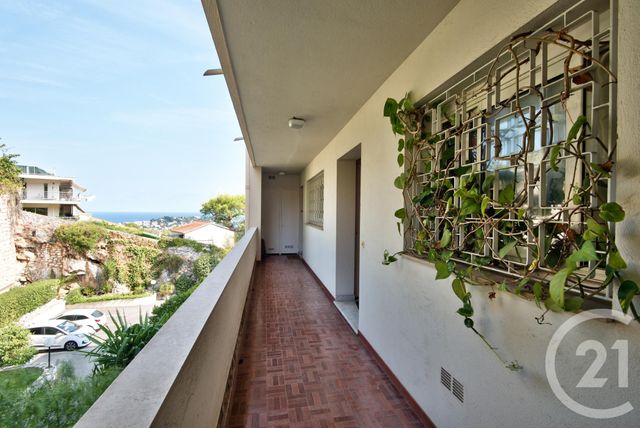 Afficher la photo en grand Appartement F3 à vendre - 3 pièces - 75 m2 - Villefranche Sur Mer - 06 - PROVENCE-ALPES-COTE-D-AZUR