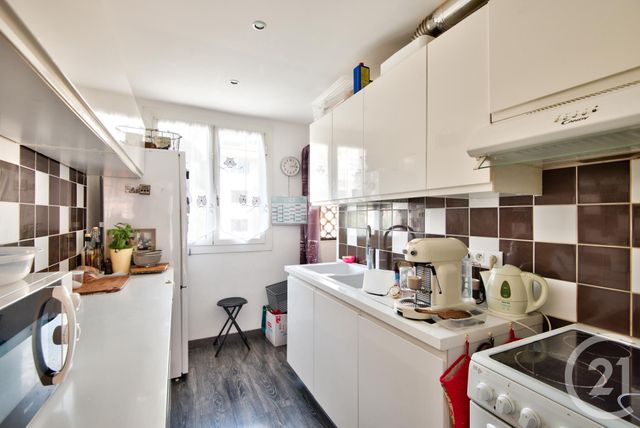 Afficher la photo en grand Appartement F3 à vendre - 3 pièces - 58,07 m2 - Villefranche Sur Mer - 06 - PROVENCE-ALPES-COTE-D-AZUR