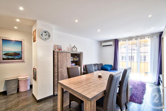 Afficher la photo en grand Appartement F3 à vendre - 3 pièces - 58,07 m2 - Villefranche Sur Mer - 06 - PROVENCE-ALPES-COTE-D-AZUR