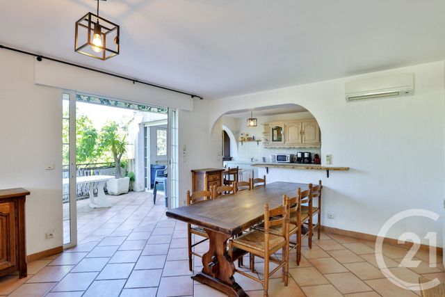 Maison à vendre - 9 pièces - 217 m2 - Nice - 06 - PROVENCE-ALPES-COTE-D-AZUR