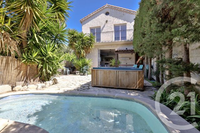 Maison à vendre - 9 pièces - 217 m2 - Nice - 06 - PROVENCE-ALPES-COTE-D-AZUR