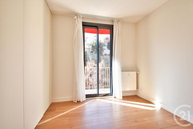 Appartement F4 à vendre - 4 pièces - 80 m2 - Villefranche Sur Mer - 06 - PROVENCE-ALPES-COTE-D-AZUR